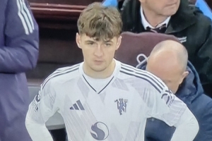 弗莱彻家族的荣耀！杰克·弗莱彻替补登场，完成曼联首秀