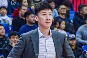 51分惨败！媒体人：四川男篮内忧外患 薪资缺乏保障 球员士气低迷