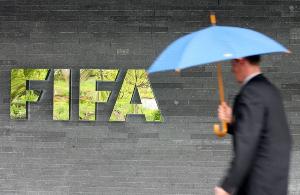 马德兴：FIFA两项决议影响中国足球 中国进军奥运难度增大