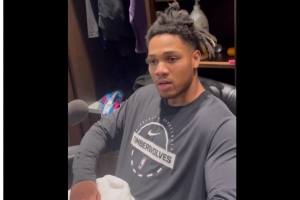 小香农谈防守：摸清对手的进攻习惯 和队友在场上不停地沟通呼应