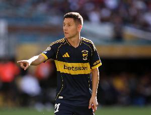 阿斯：埃雷拉和博卡合同将在年底到期，考虑退役并开始教练生涯