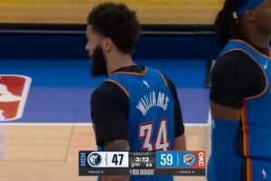 窒息防守！灰熊发球肯威直接抢断 助攻杰伦威灌篮打停对手