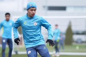 罗马诺：曼城小将阿尔卡拉将离队，他正在克雷塔罗体检