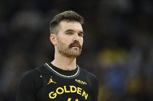 静雨：魔术球员与历史超巨库里差距大 斯潘塞不向命运低头&不像KD