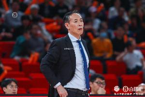 媒体人：北京想要争冠 要解决的问题还很多 抓住机会去以赛代练