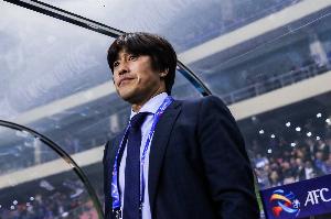 手写的告别！博主晒徐正源手写告别信，落款处用汉字写上自己名字