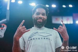 鲁媒：山东对外援问题须早做谋划&鲍威尔低迷 还须正视心态问题