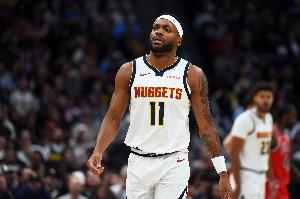 替补高效！布鲁斯·布朗9中7拿下15分5板1助2断