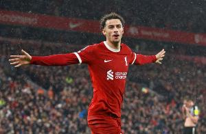 卡拉格：拥有人数优势应掌控比赛，但利物浦却表现出慌乱和恐惧