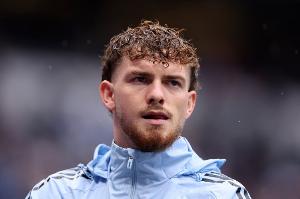 卡拉格：萨拉赫会继续留在利物浦 埃利奥特很可能从维拉回归