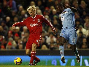 欧文：最被低估的队友是海皮亚，人们谈论英超最佳后卫从未提起他