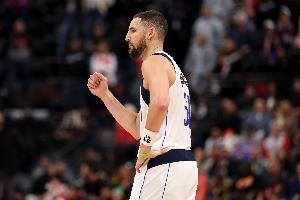 克莱圣诞重返湾区！穆迪：他在这里成就卓越 他也为我做了很多