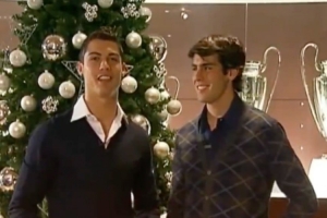 时光倒流2009！DAZN社媒回顾C罗卡卡圣诞视频，点燃节日情怀