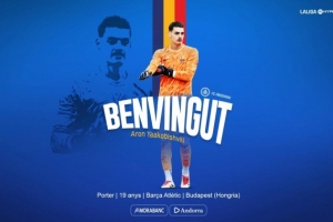 每体：巴萨关注外租门将雅科比什维利，他有望成为巴萨二号守门员