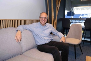 西班牙人高层：我们目标盈收1亿欧，无需球员转会来维持财务平衡