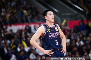 胡明轩：全运会膝盖有反应 可能是劳损 做动作慢半拍不敢用全部力