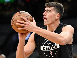 加尔扎：我不是最有运动天赋的 所以我的心态是比面前的对手更拼