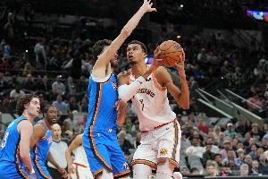 你和文班算宿敌关系？切特：这不该由球队或球员宣布 你问错人了