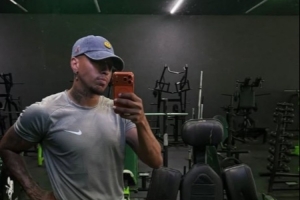 保持状态！克雷桑更新社媒，假期在巴西进行训练