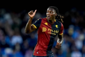 斯基拉：尤文球探考察热那亚21岁右后卫库菲，德转身价1600万欧