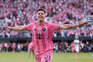 引多队争抢！阿斯：塞尔塔相信阿连德能卖450万 与迈阿密仍存分歧