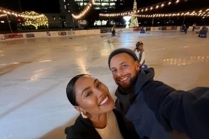 🥰库嫂晒照秀恩爱日常 两个儿子和两个女儿齐齐亮相！