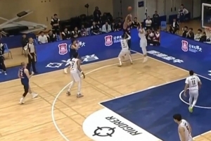 新赛季主场揭幕战全场精华出炉，一起回顾昨晚的精彩瞬间🎉