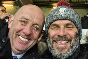 利物浦旧将博格：2001年是不可思议的，足总杯决赛欧文的速度惊人