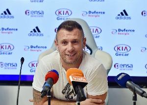 卡萨诺：如果是我会把科内卖给国米，然后罗马签下埃德森和卢克曼