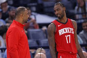 伊森谈首发：乌度卡终于信任我了 我当然想成为常规首发