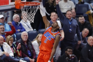 亚历山大：过去的成绩已是历史 但若想再次夺冠我们必须变得更强