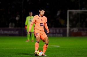 世体：克里斯滕森伤缺能空出约650万欧薪资空间，引援操作时间2周