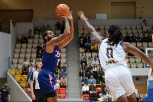 无限我的城│2025-2026赛季NBL常规赛第二轮战报