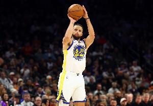 库里用1048场比赛解锁26000分 NBA历史第4快后卫&仅次乔丹大O科比