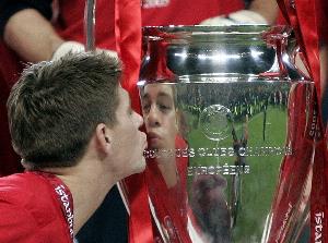 回声报评利物浦英超时代25大球星：杰拉德、萨拉赫、范戴克前三