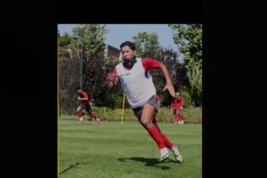 阿不都海米提告别亚泰：我的合同已经到期，是时候说再见了