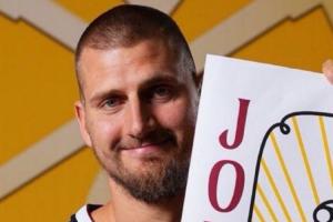 😱加时18分历史第一人！约基奇砍超豪华三双56分16板15助🔥