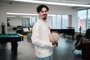 维蒂尼亚：团队比个人重要，然后才是金球奖登贝莱、世一左门德斯