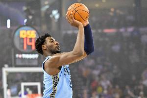 重拾DPOY风采！贾伦·杰克逊18中9砍全队最高24分 送出5次封盖