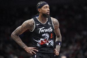 难救主！英格拉姆20中10空砍全场最高29分外加6板 罚球10中8