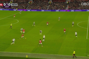 舍什科禁区内转身打门，但偏出球门很多