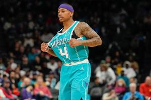 地表最强175仍有梦想！小托马斯：我想打篮球 正在考虑去欧洲打球