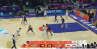 彻底爆了！辽宁外援布朗加长三分再中 末节已经轰下20分
