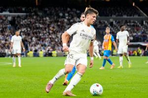 马卡：皇马仍在阵中寻找组织核心，居莱尔被证明无法胜任这个角色