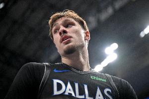 弗拉格：我们开局表现不佳 首发球员包括我在内必须做得更好