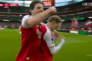 记者：赖斯告诉我厄德高做队长当之无愧，人为制造争论纯属多余