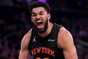 超级硬！唐斯15中8&罚球18中17凿烂对手 砍下全场最高36分16篮板