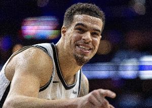 赢球功臣！小迈克尔·波特16投9中&罚球5中5 得到27分10板4助