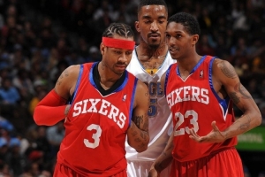 路威：AI重回76人球队让他首发 之后我整个生涯都打替补了