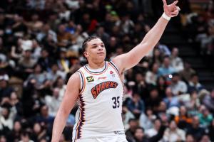 👀啥情况？洛夫顿个人INS宣布 将回归大学母校路易斯安那理工？